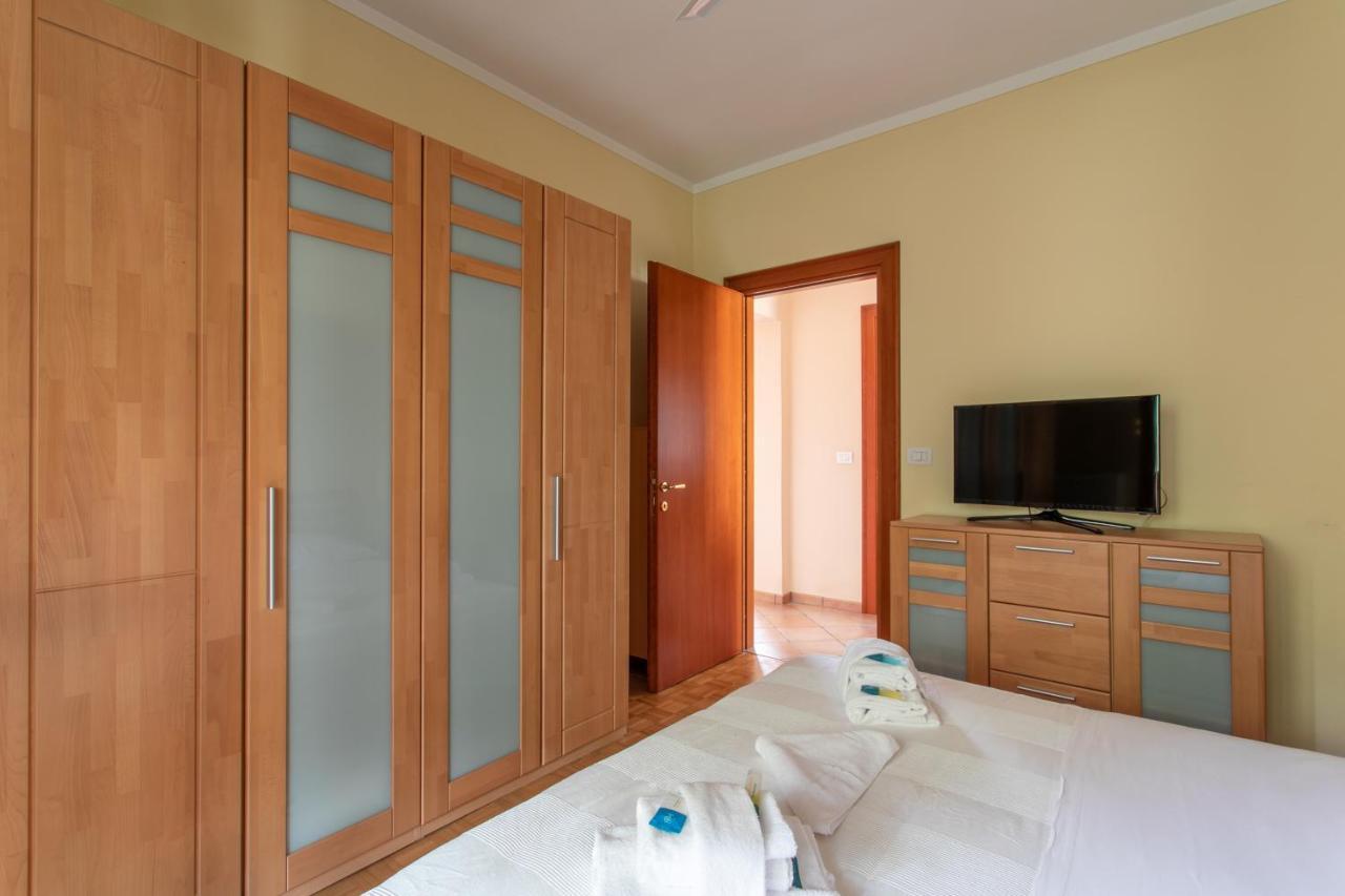 Family Home - Garda 3 Bedrooms Apartment Exterior foto