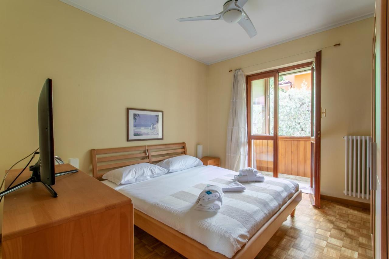 Family Home - Garda 3 Bedrooms Apartment Exterior foto